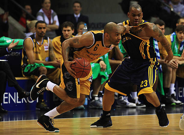 从而形成了 从而形成了