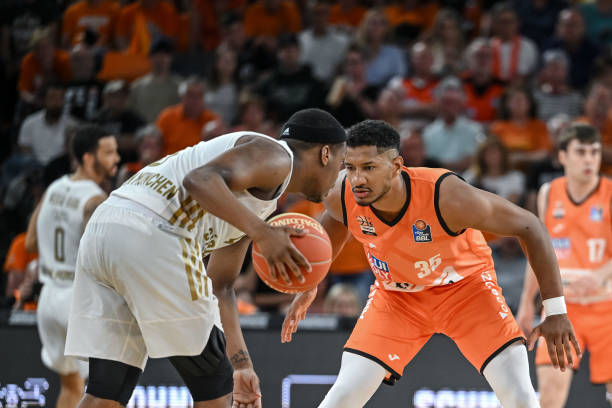 为国安队带 为国安队带