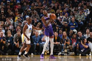 在足球比赛 在足球比赛